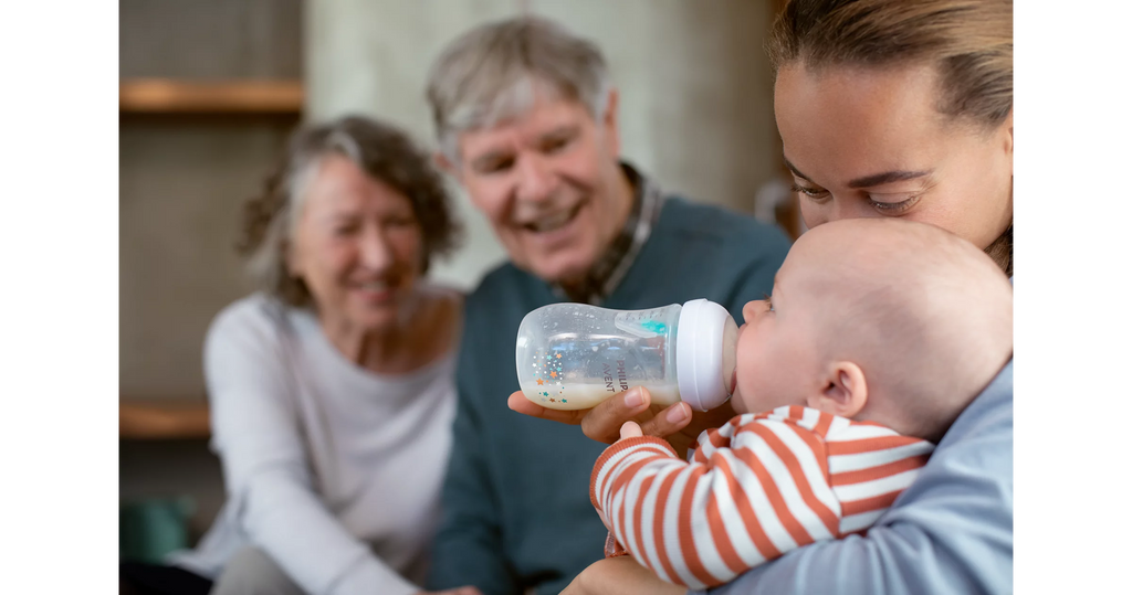 Philips Avent Natural Response Biberon con valvola Airfree 260ml    3-6 m
